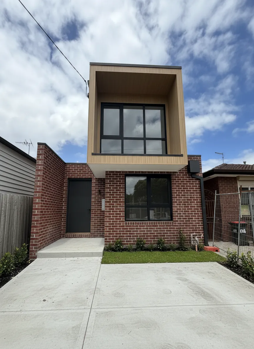 Ultra-slim aluminium windows in Windsor, New Build, High Energy Performance Series